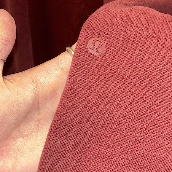 lululemon sweatpants - Picture 2 of 3